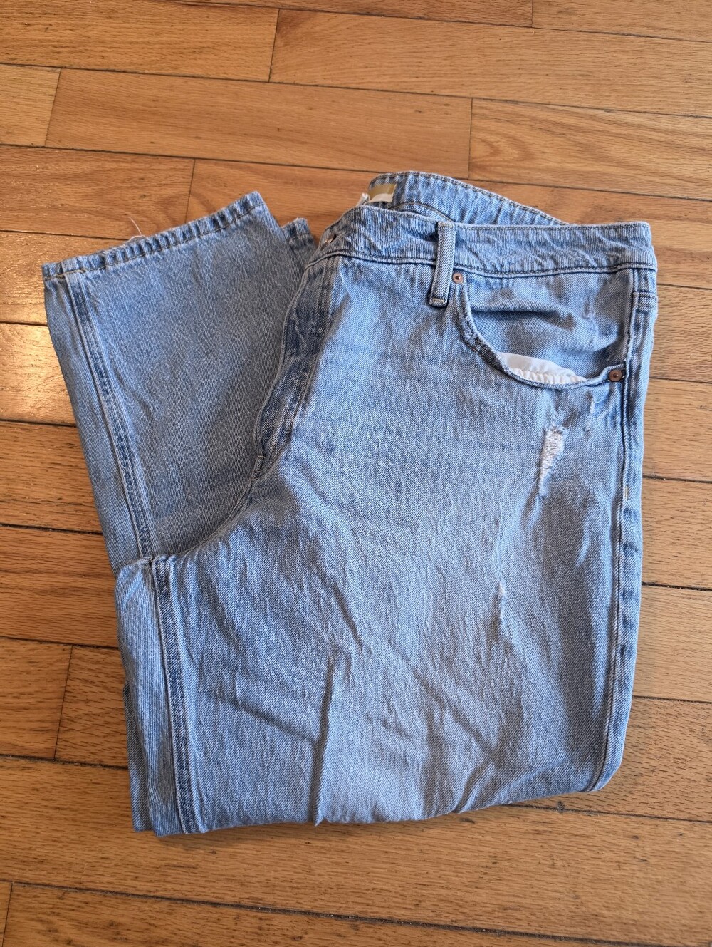 Women's Plus Size 20W High Rise Distressed Tapered Mom Jeans Light Wash Denim